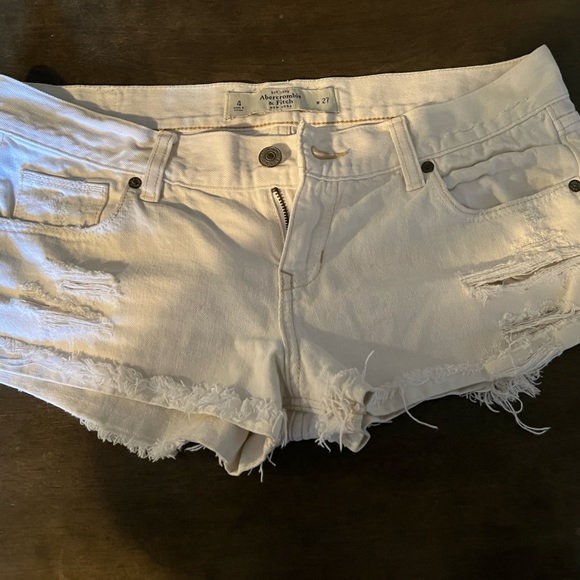 Cute summer shorts - Picture 3 of 3